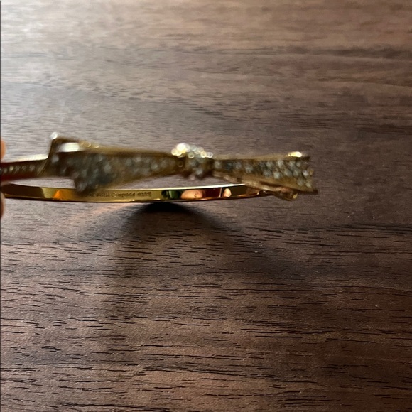 Kate Spade Love Notes Crystal Hinged Bangle Gold - Picture 14 of 15